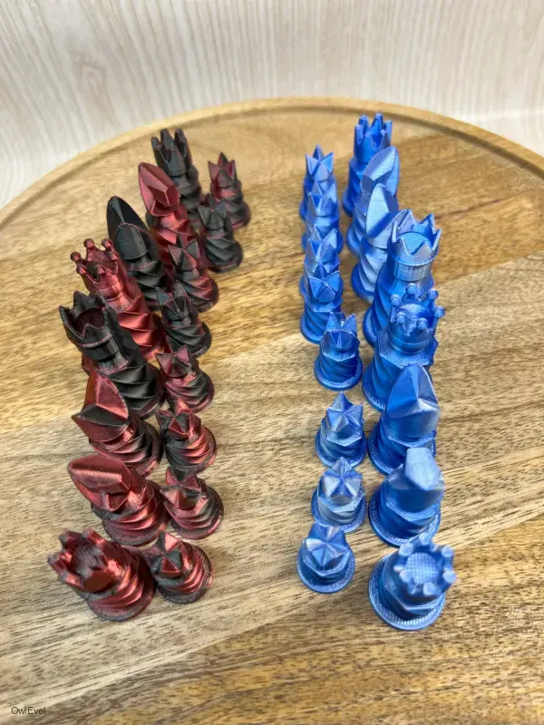 Šachové figurky Twist