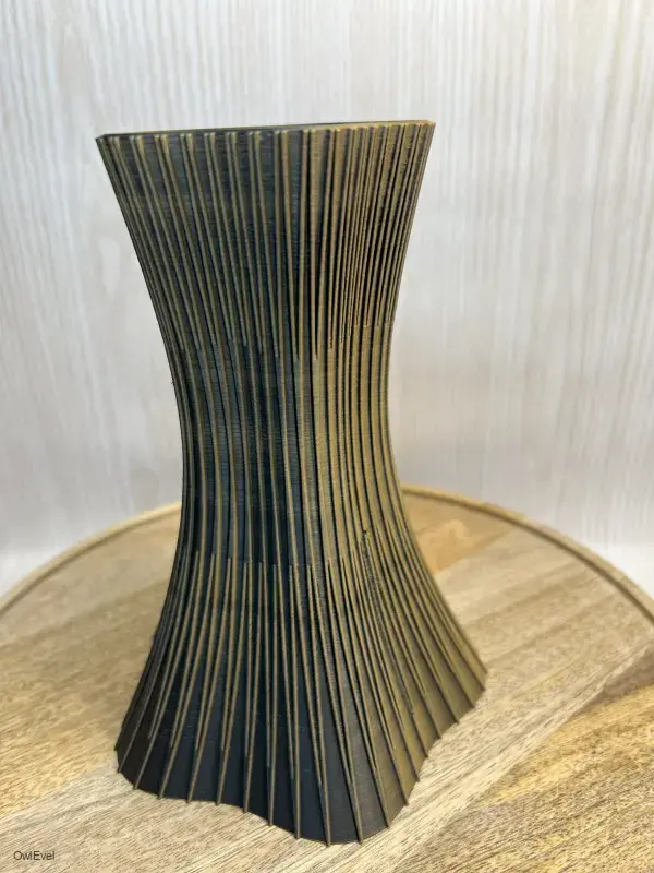 Váza Thirelia Shade