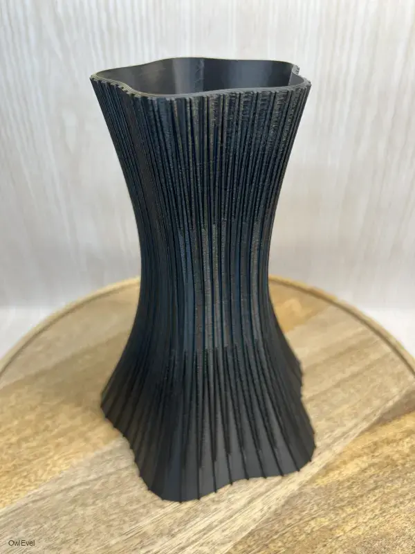 Váza Thirelia Shade